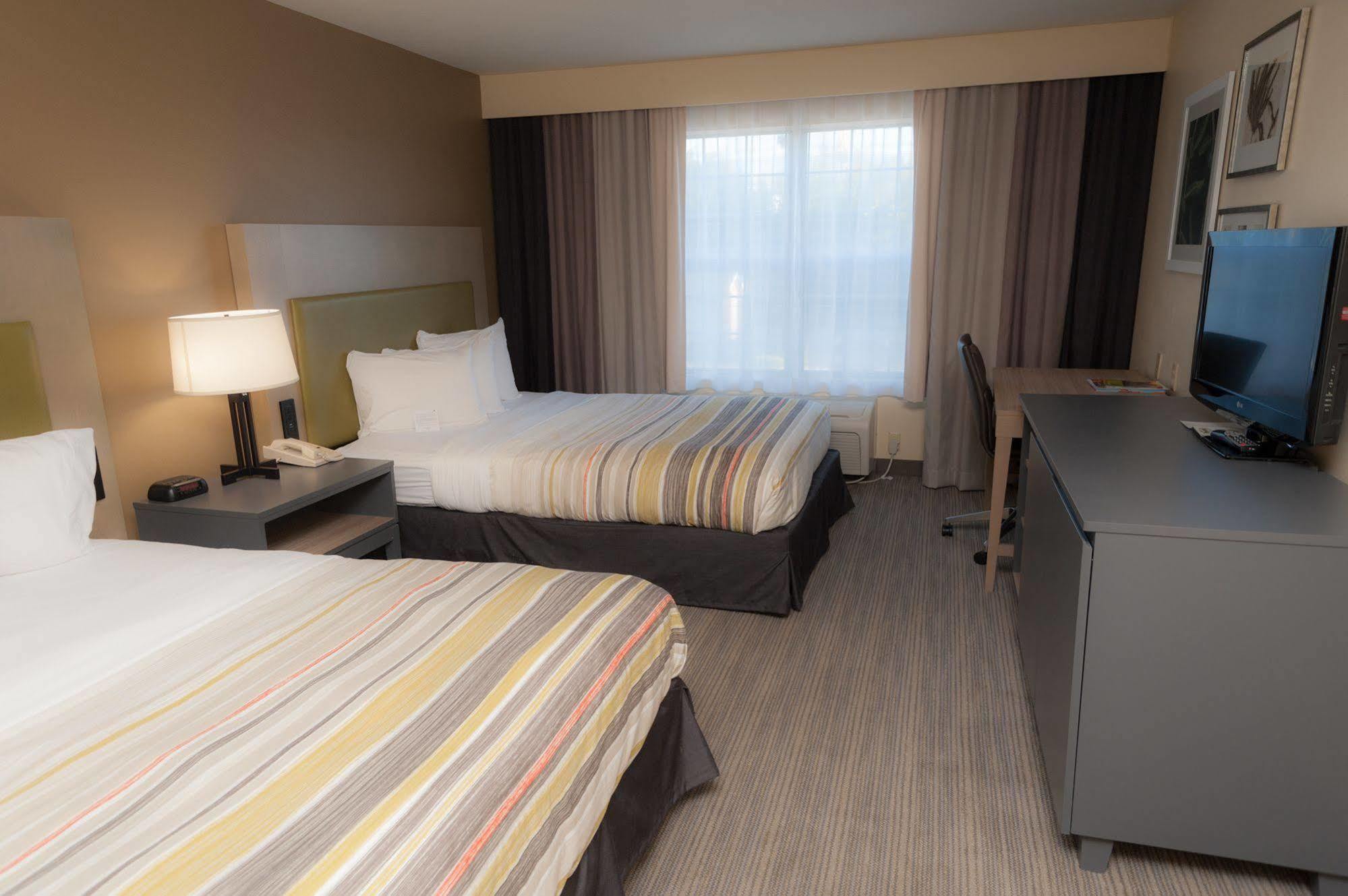 Country Inn & Suites By Radisson, Milwaukee Airport, Wi Екстериор снимка